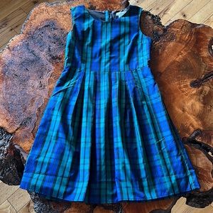 Girls Vineyard Vines plaid dress 12